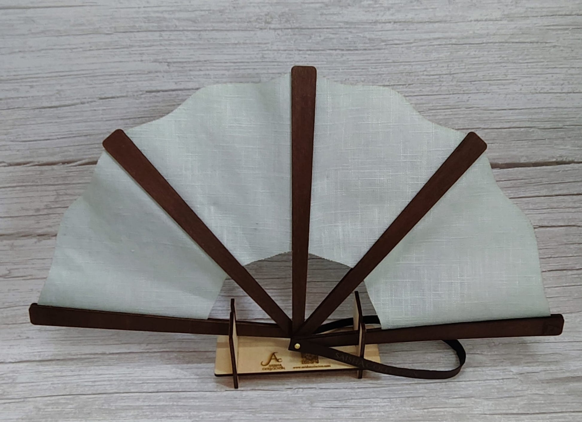 Abanico elegante artesanal Verde Menta